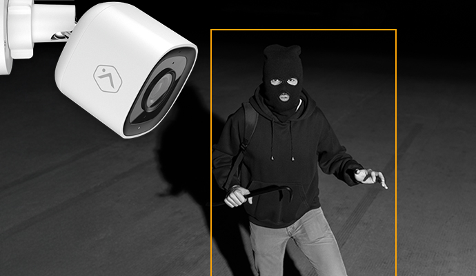 Night vision camera detects motion