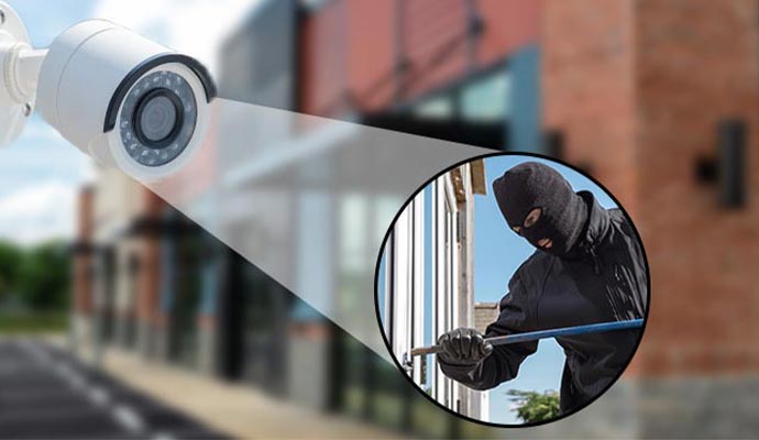 Security camera detecting burglary attempt